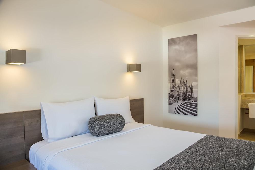 Sleep Inn Leon Antares エクステリア 写真