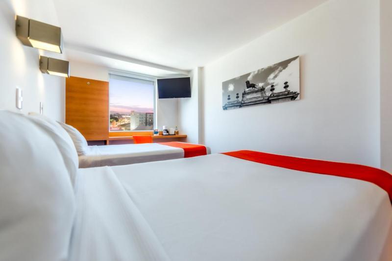 Sleep Inn Leon Antares エクステリア 写真
