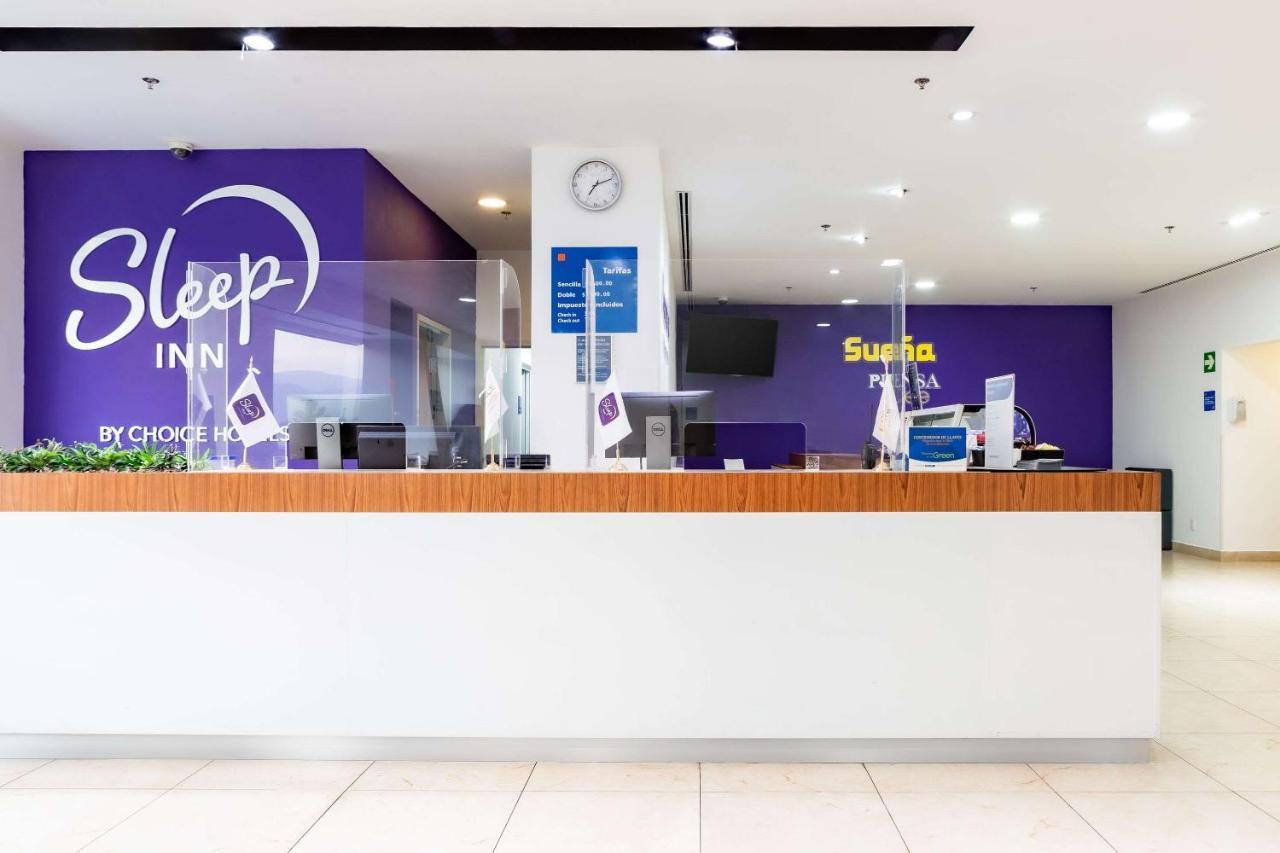 Sleep Inn Leon Antares エクステリア 写真